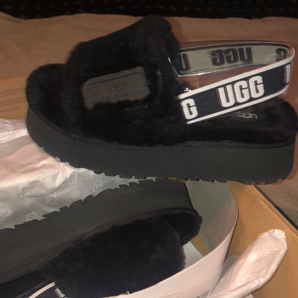Ugg disco slide